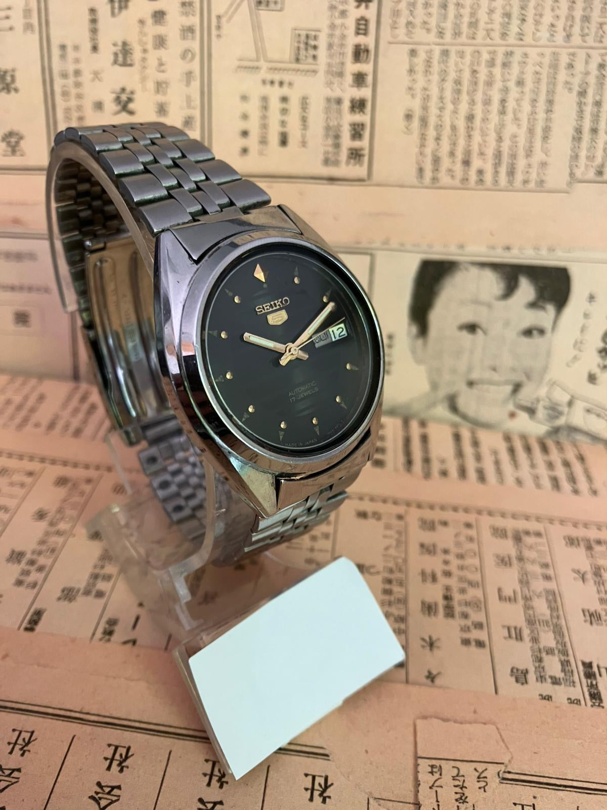 Seiko 5 - 7009 Black (1983)