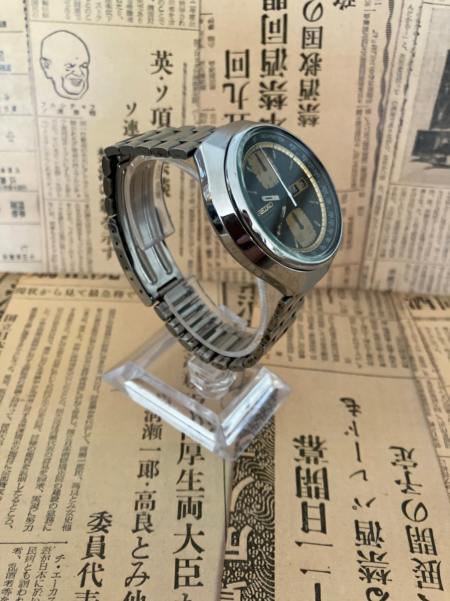 Seiko 'John Player Special' Chronograph 6138-8030 Black/Gold (1976)