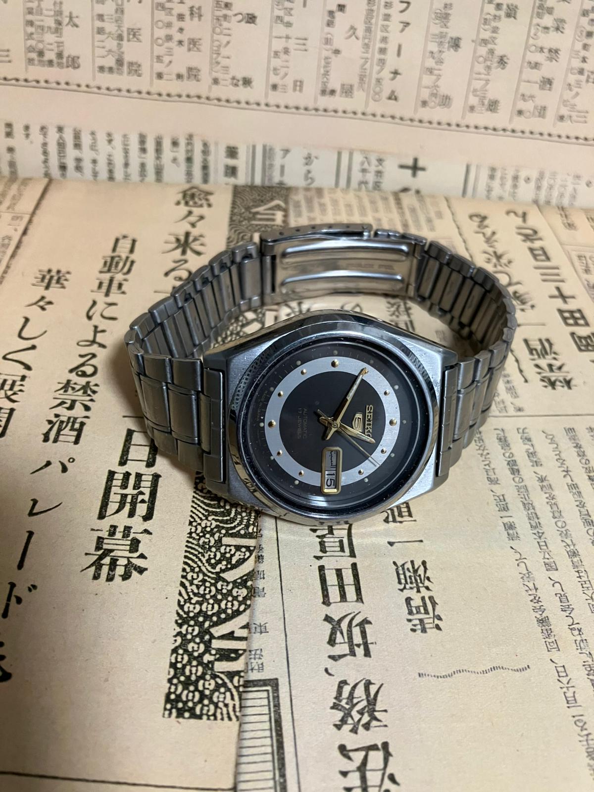 Seiko 5 - 7009 Black/Grey (1988)