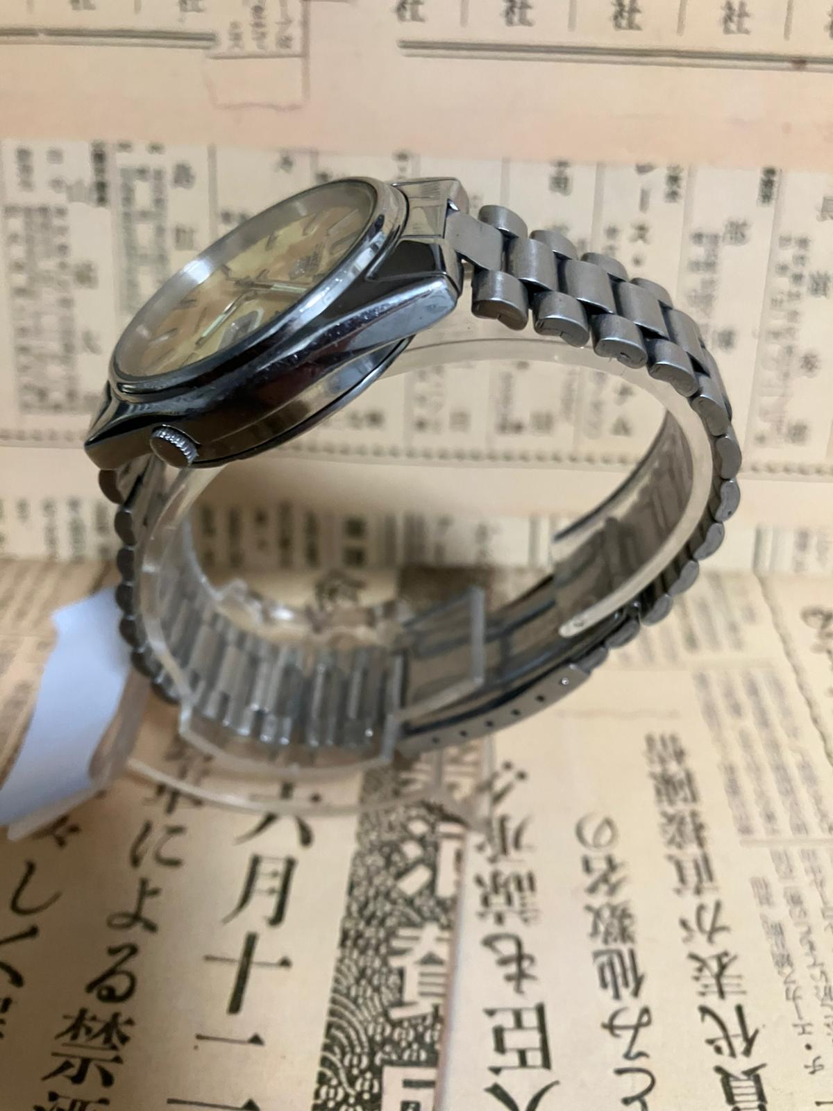 Seiko 5 - 7009 Yellow patina (1990)
