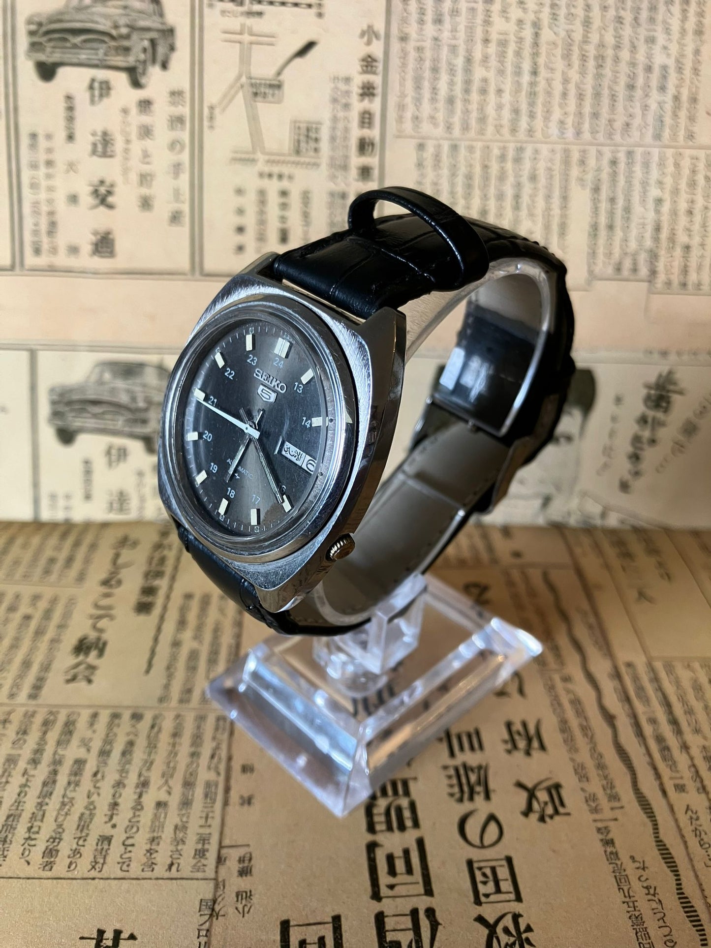 Seiko 5 - 7009 Black (1981)