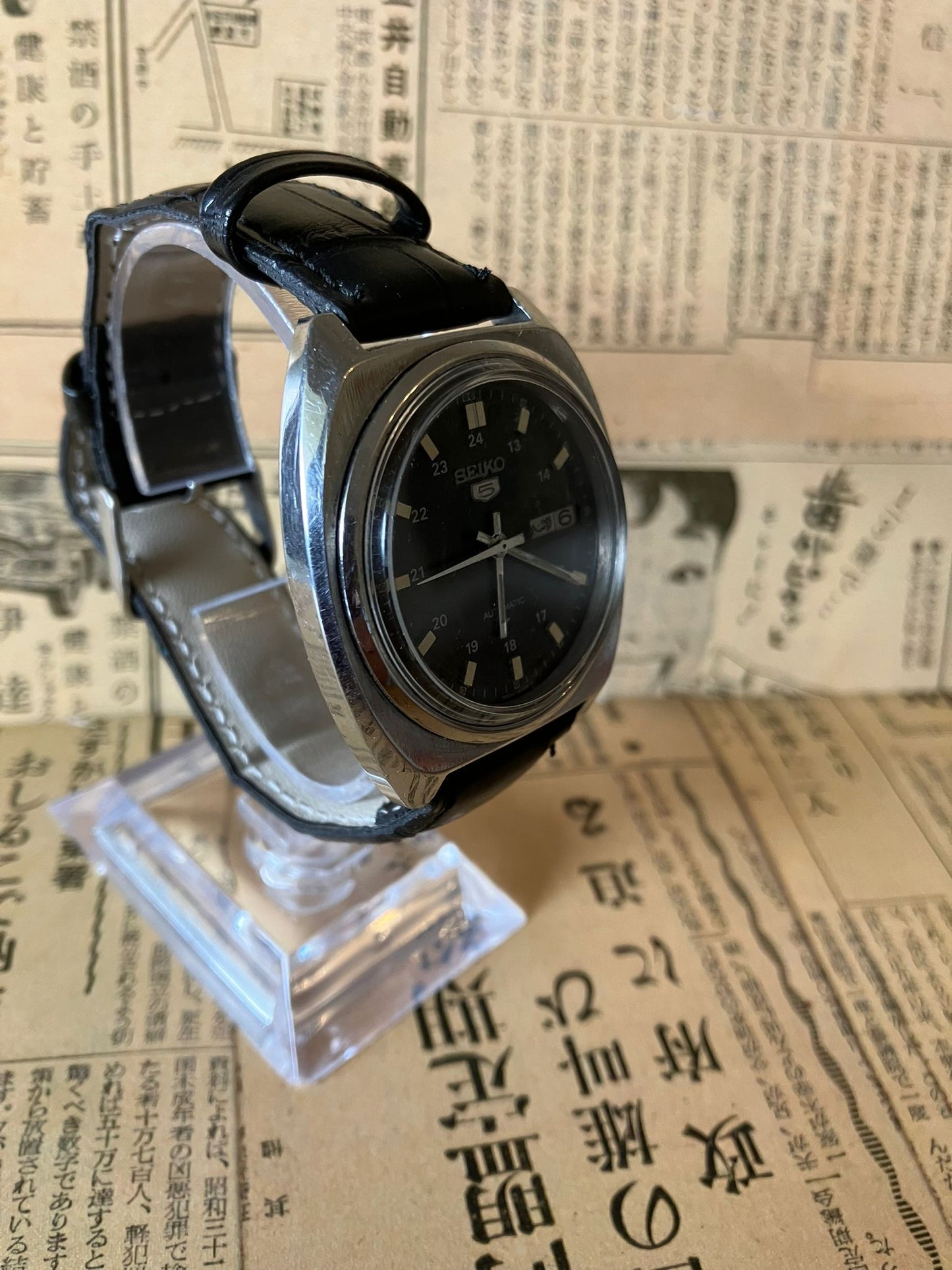 Seiko 5 - 7009 Black (1981)