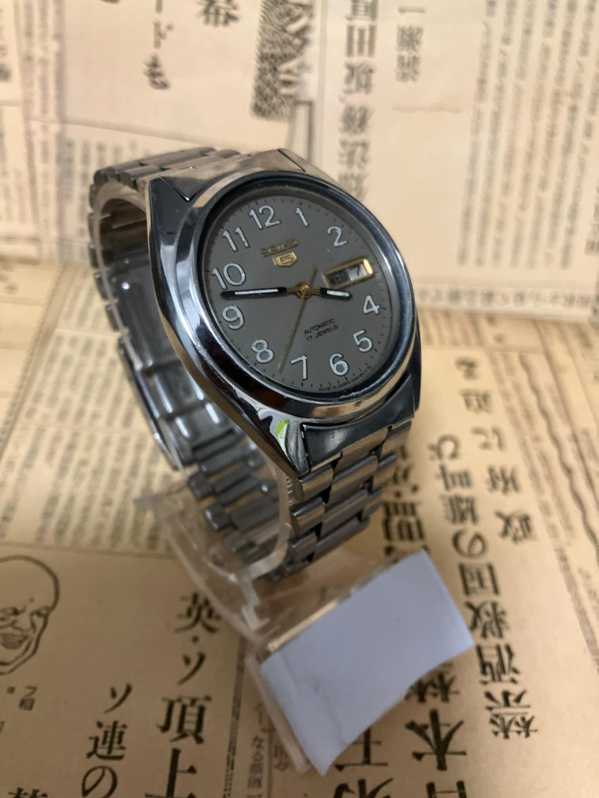 Seiko 5 - 7009 Grey (1989)