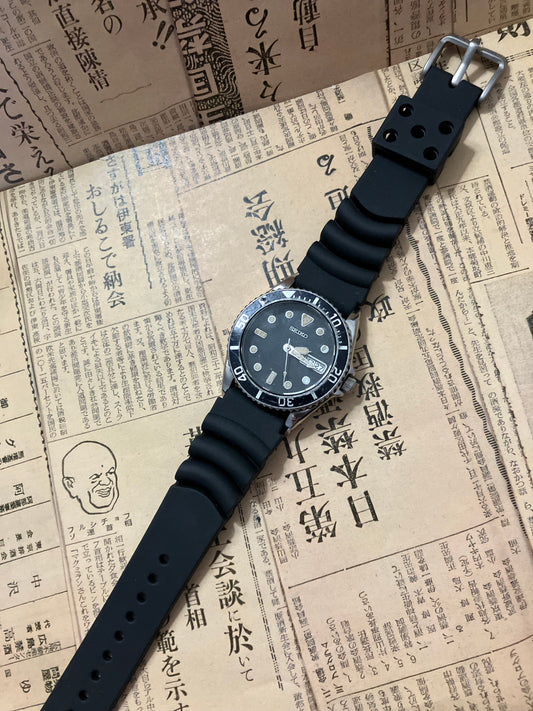 Seiko Diver - SKX025 Submariner Homage (2002)