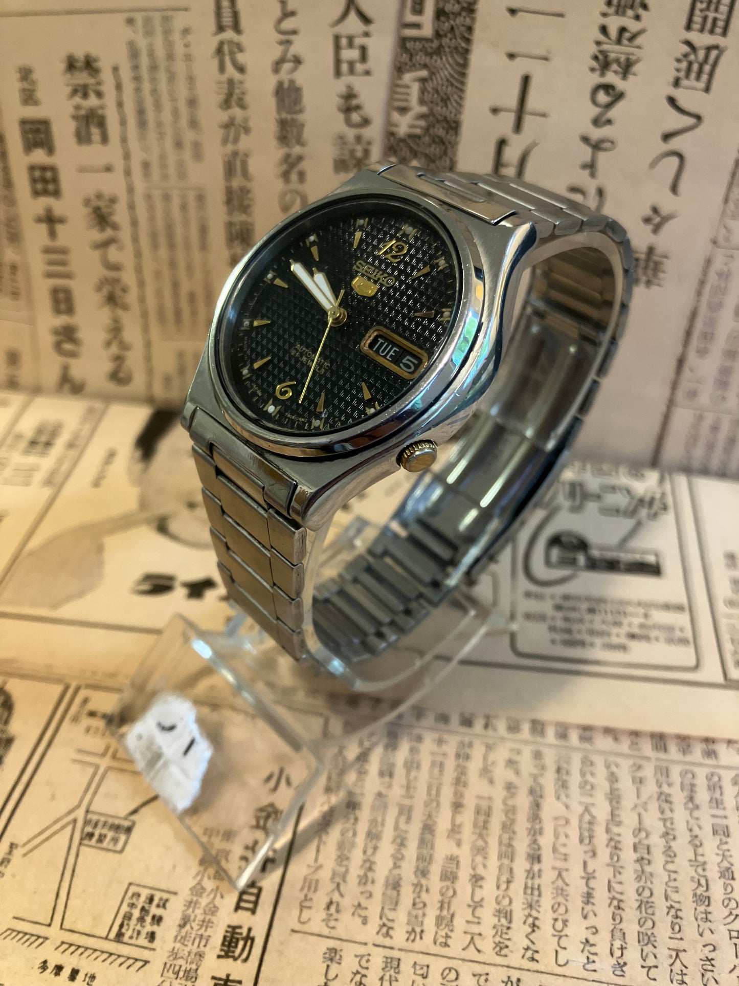 Seiko 5 - 7009 Black grain (1991)