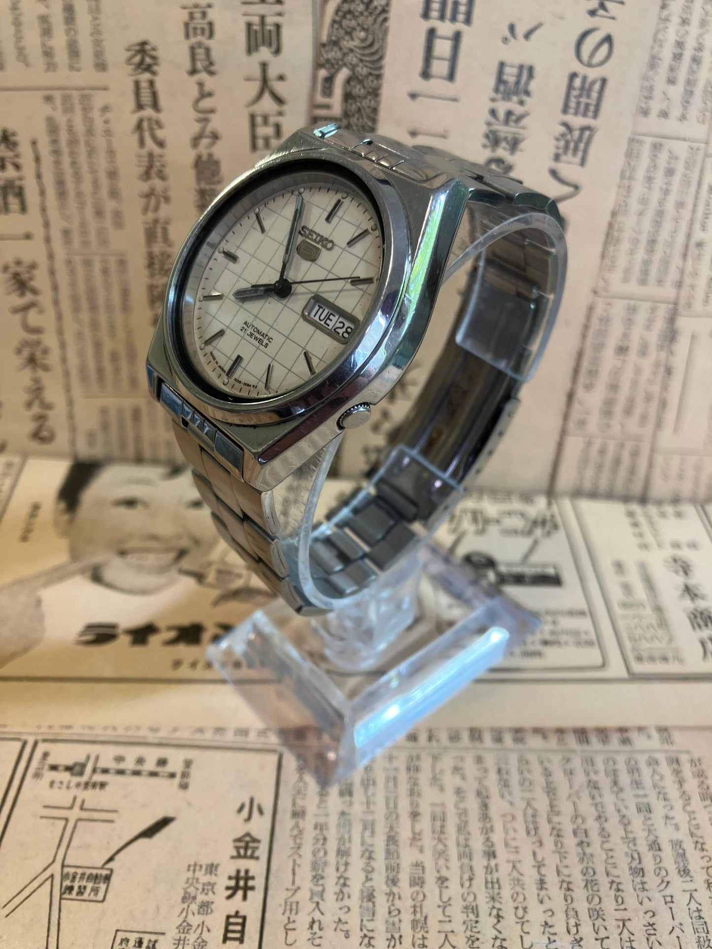 Seiko 5 - 7S26 White grid (1998)