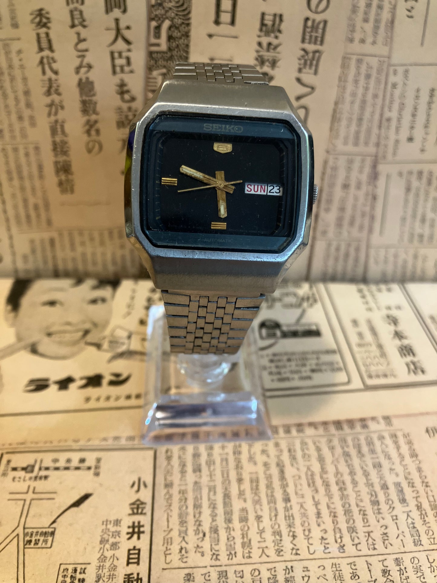 Seiko 5 - 6309 Black TV Case (1982)