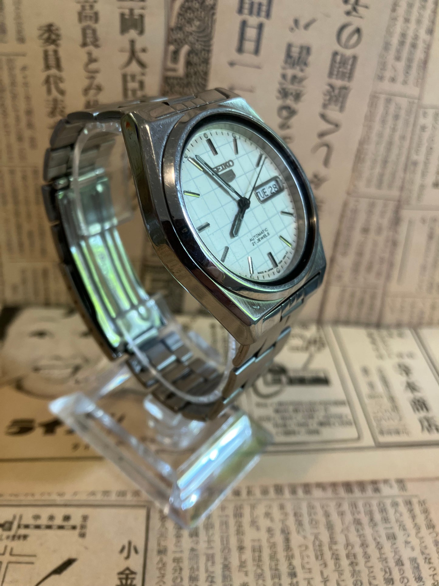 Seiko 5 - 7S26 White grid (1998)