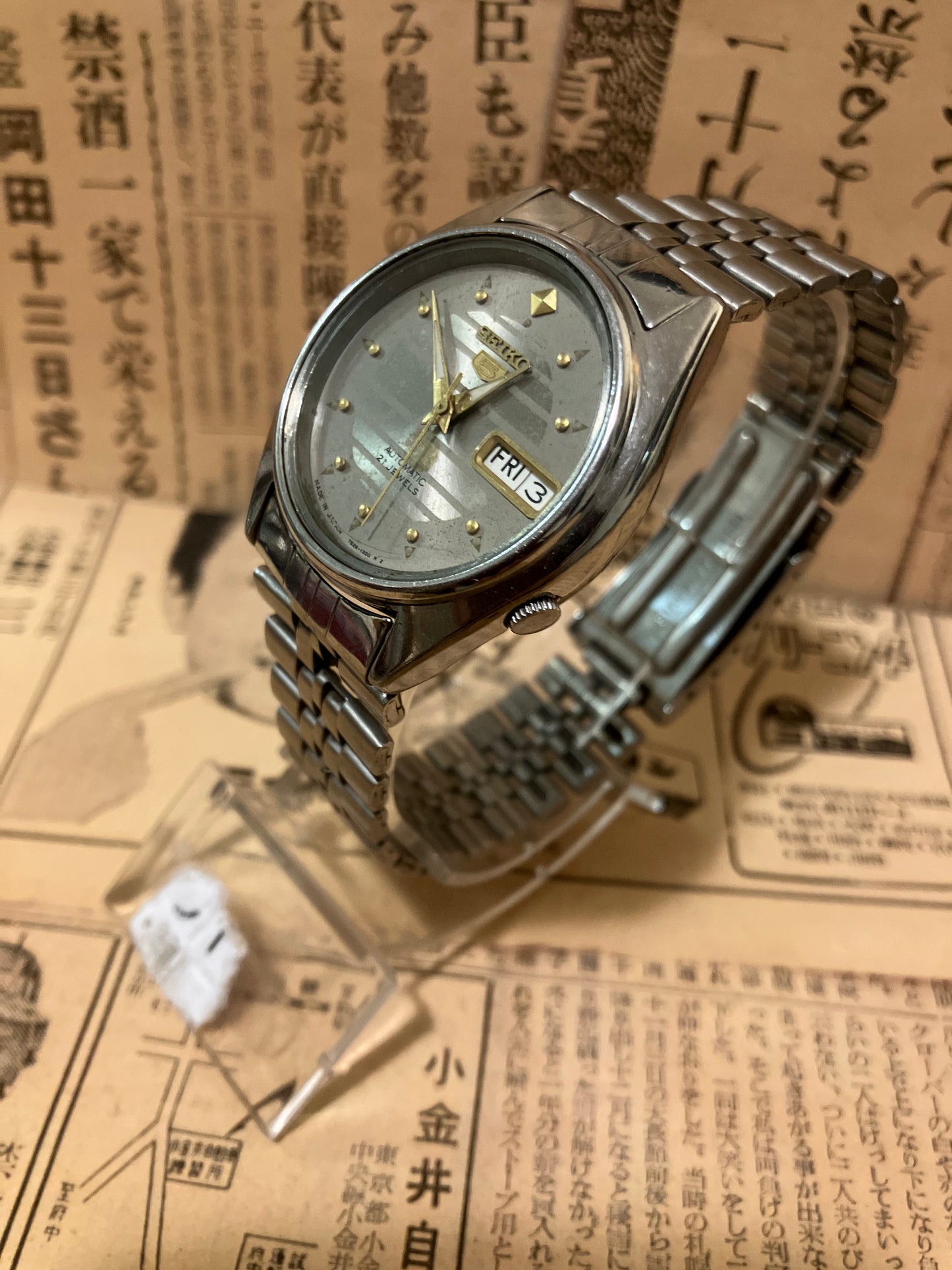Seiko 5 - 7S26 Silver sphere (1997)