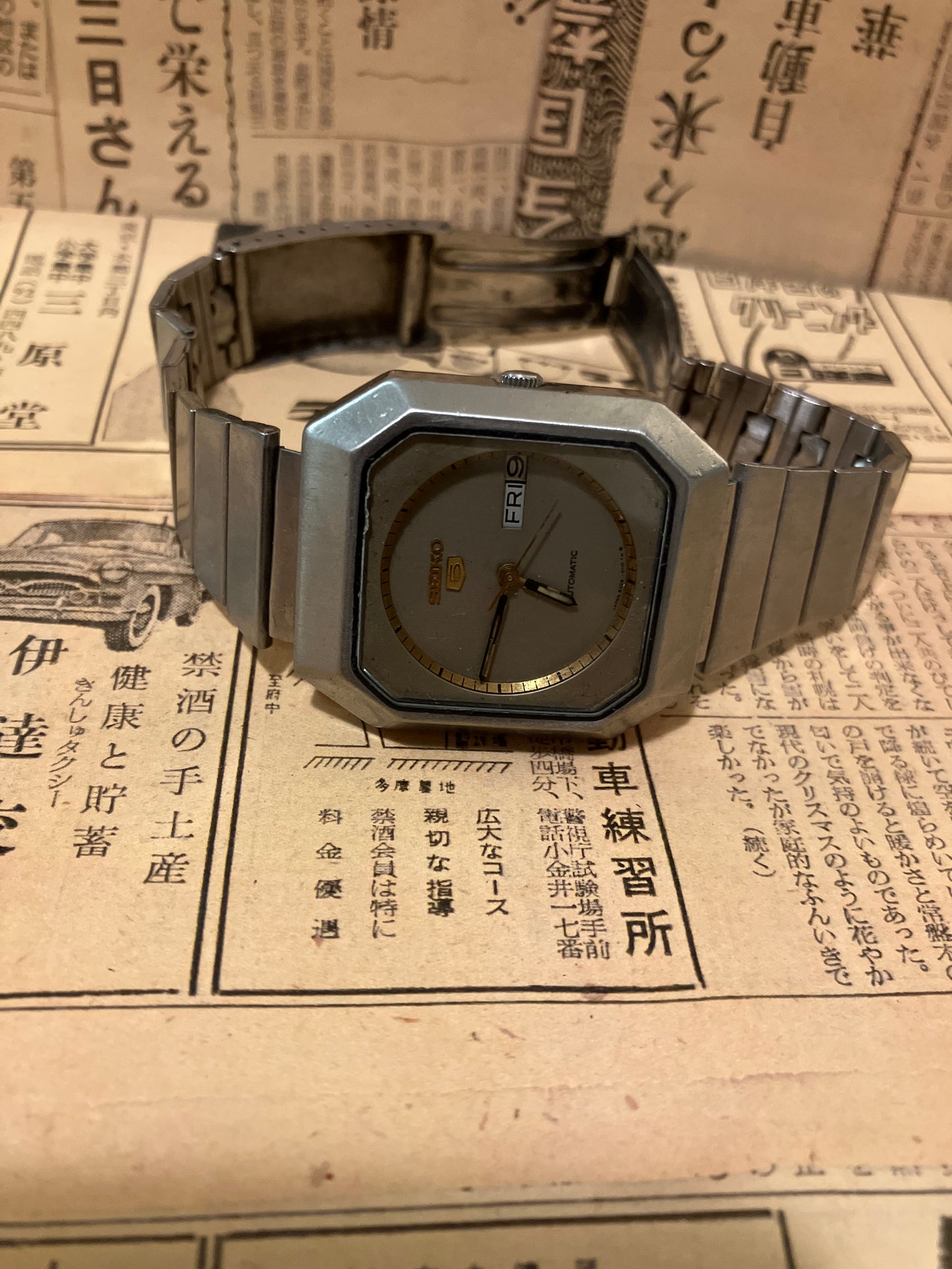 Seiko 5 - 6309 Silver TV Case (1981)