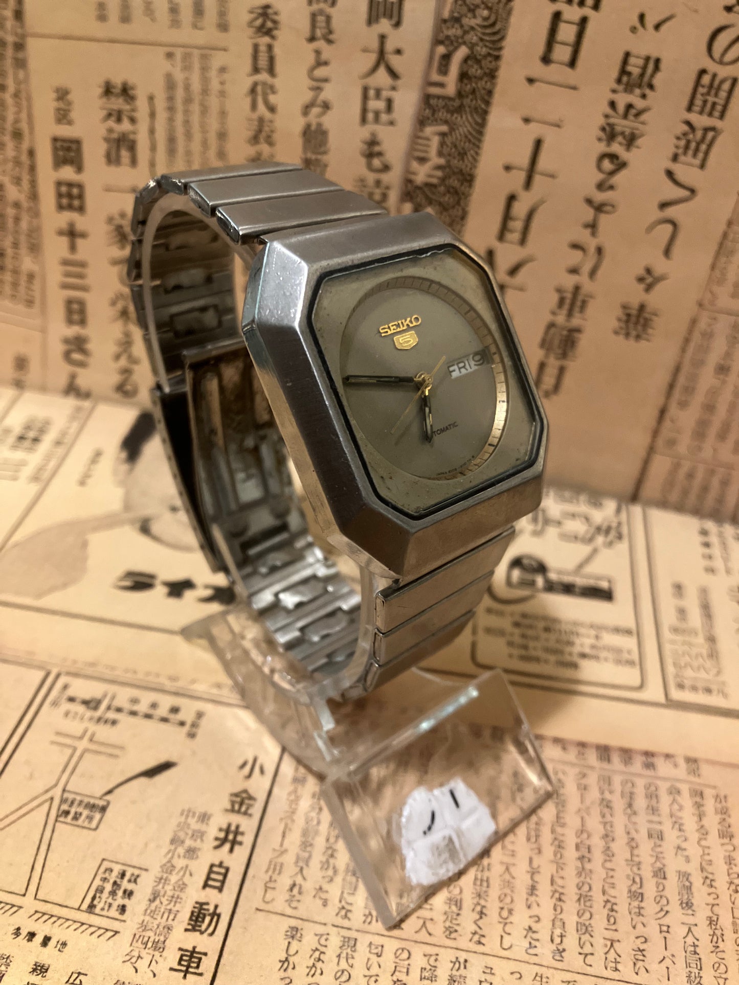 Seiko 5 - 6309 Silver TV Case (1981)