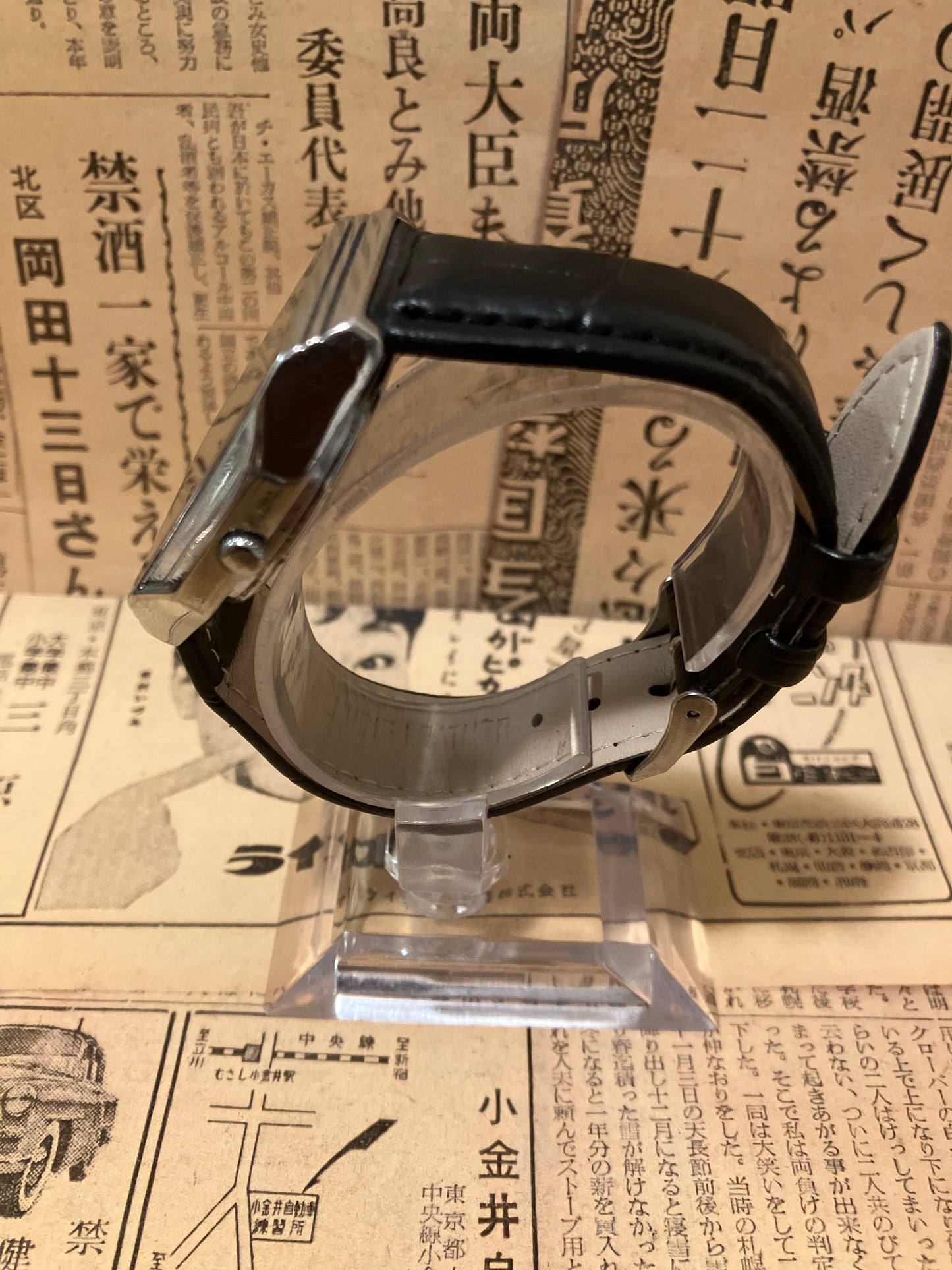 Seiko 5 - 6349 Champagne TV Case (1985)