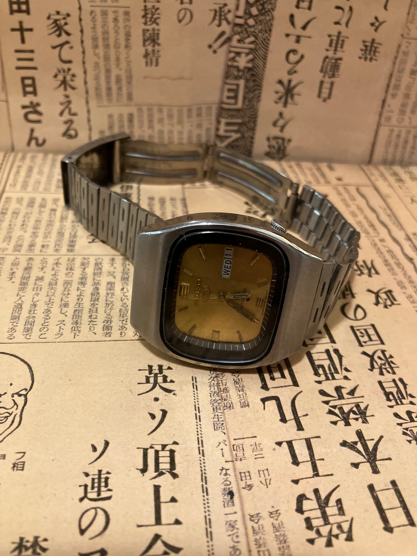 Seiko 5 - 6309 Gold TV Case (1981)
