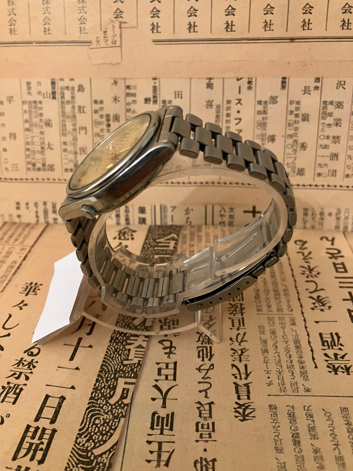 Seiko 5 - 7s26 Gold (SKXT13) (2001)