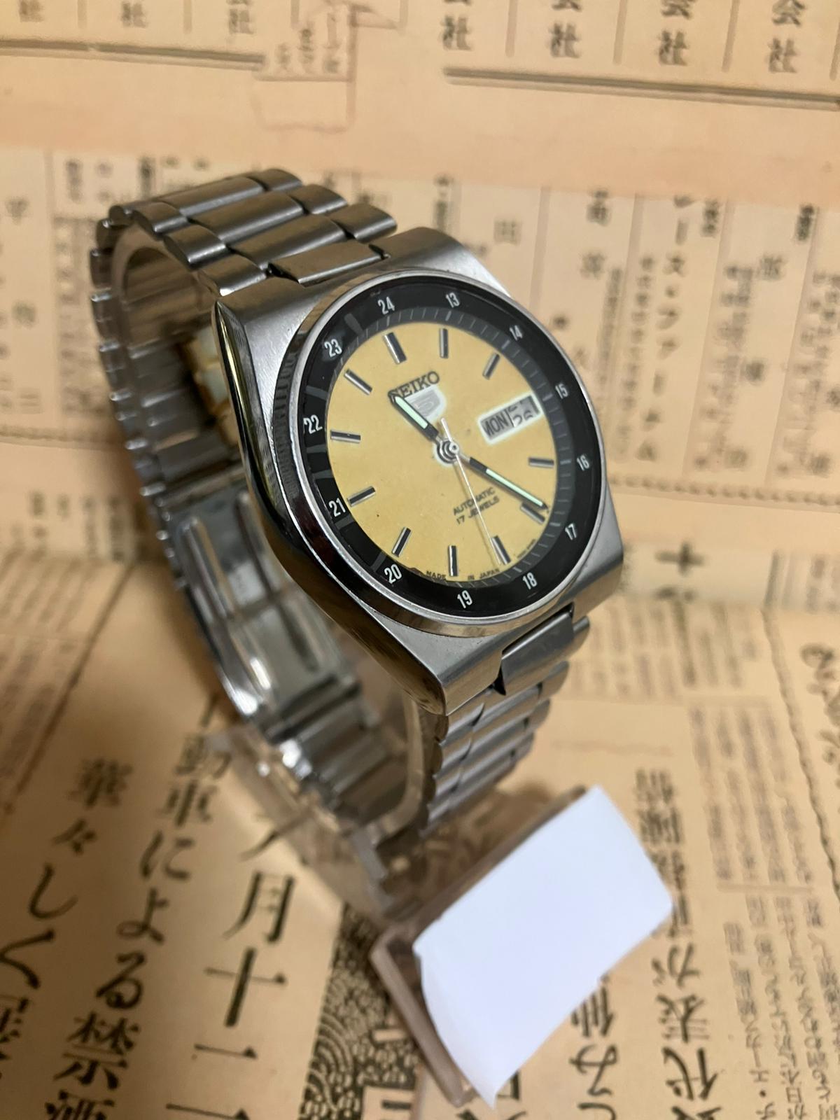 Seiko 5 Railway Time - 7009 Black/yellow (1985)