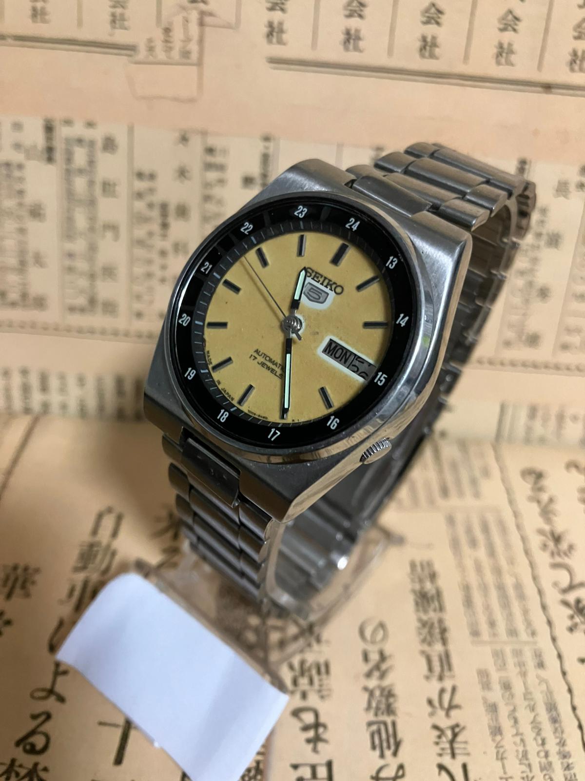 Seiko 5 Railway Time - 7009 Black/yellow (1985)