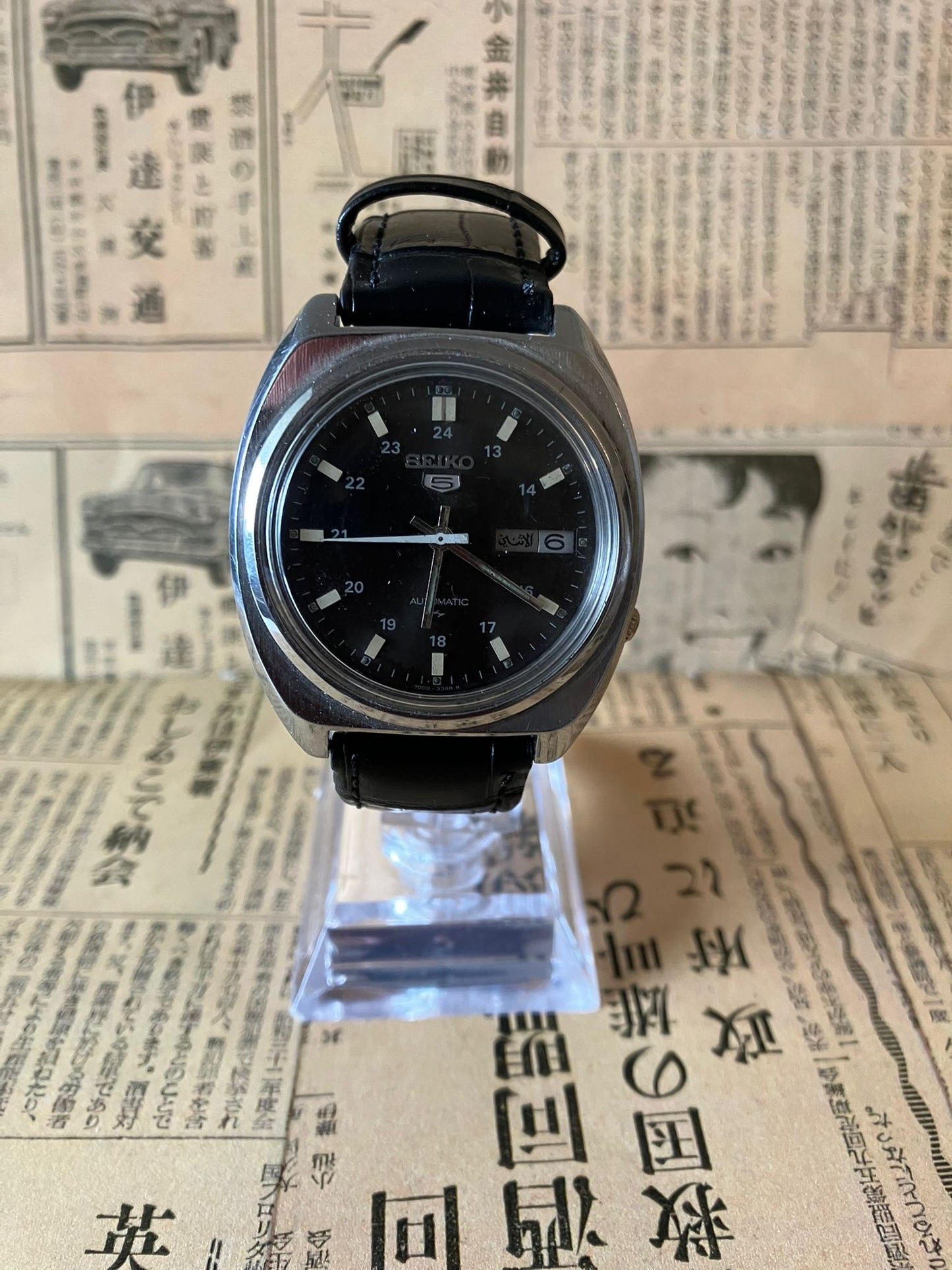 Seiko 5 - 7009 Black (1981)